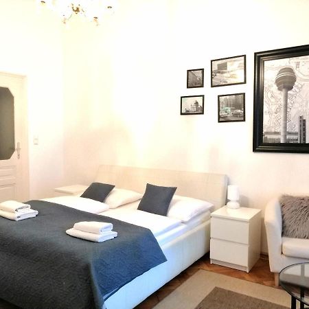 Ferienwohnungen Spittelberg Schrankgasse Βιέννη Εξωτερικό φωτογραφία